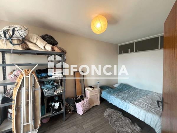 Location Appartement 2 pièces 46.8 m² - PLACE DE GAULLE Challans 85300