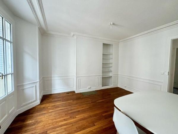 Location 2 Pieces 37 75015 Paris 6066
