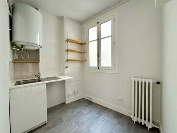 Location 2 Pieces 37 75015 Paris 6066
