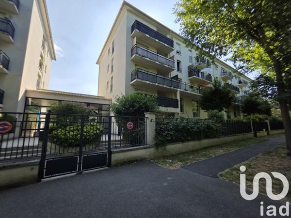 Appartement à vendre 2 pièces 44 m² Sainte-Geneviève-des-Bois