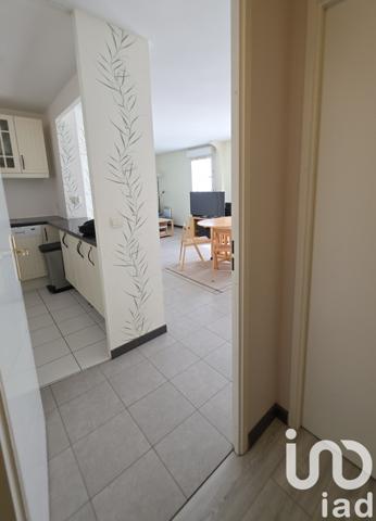 Appartement à vendre 2 pièces 44 m² Sainte-Geneviève-des-Bois