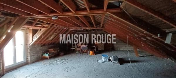 DINAN À 15 MINUTES ? IMMEUBLE EN PIERRE DE 415 m² À FORT POTENTIEL