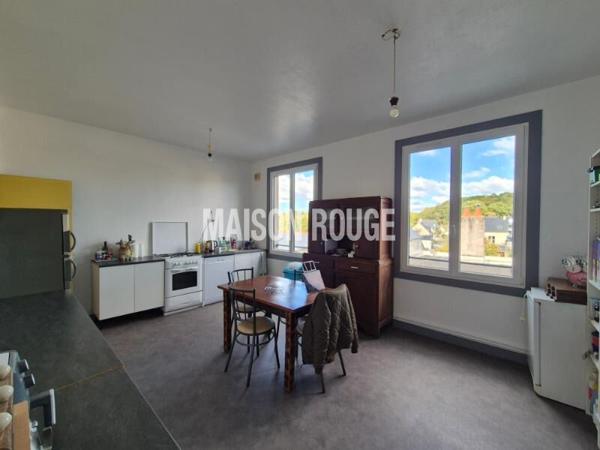 DINAN À 15 MINUTES ? IMMEUBLE EN PIERRE DE 415 m² À FORT POTENTIEL