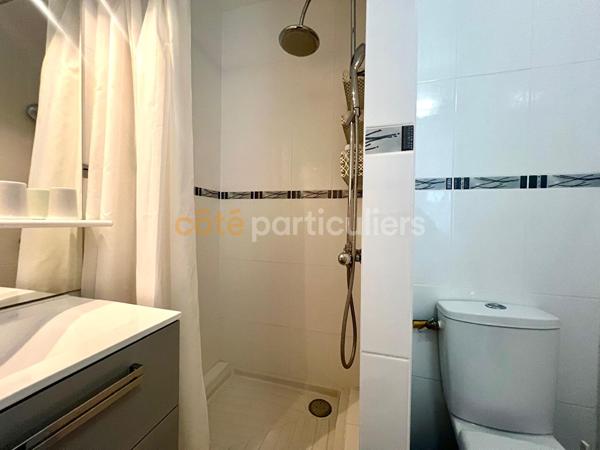 Vente
                Appartement84,62 m² - 3 Pièces -
                    ROYAN (17200)