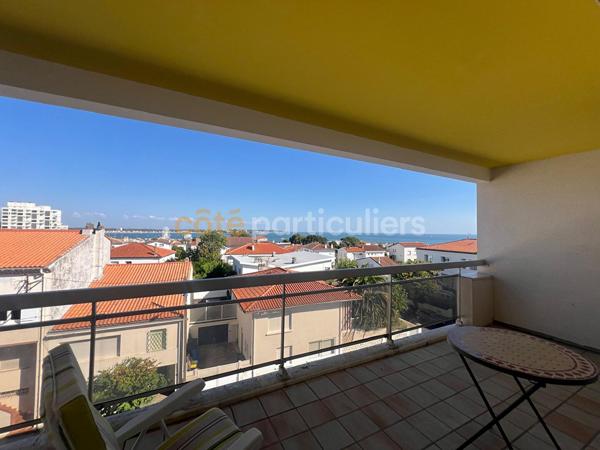 Vente
                Appartement84,62 m² - 3 Pièces -
                    ROYAN (17200)