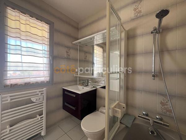Vente
                Appartement84,62 m² - 3 Pièces -
                    ROYAN (17200)