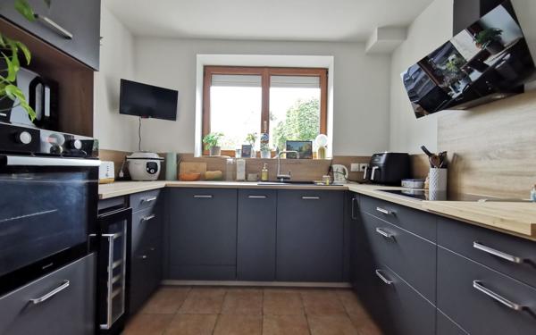 Maison à vendre    3 pièces • 63,19 m2 Mandres-les-Roses