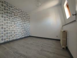 SPECIAL INVESTISSEUR, MAGNIFIQUE TRIPLEX DE PRESTIGE DE 90 M² HAB AU COEUR DE N-D. DU THIL PROCHE DE LASSALLE Beauvais (60000)