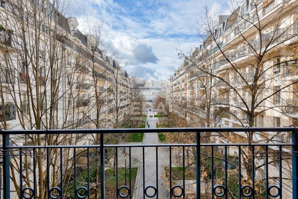 5 pièces 111.13 m² - VILLA HAUSSMANN-CALME-LUMINEUX-2 PARKINGS