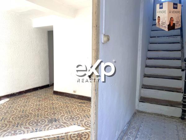 Maison T2/3 - 44 m²  - Jardin 77 M²  - 2 Places de Parking  / Les Moulins