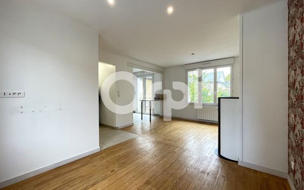 Maison à vendre    4 pièces •  Évreux