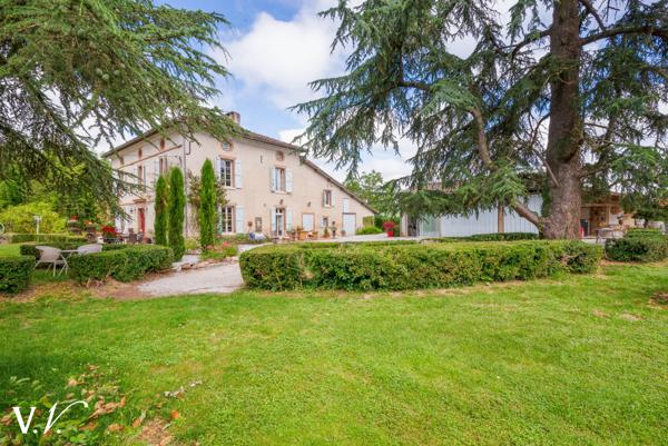 Lisle sur Tarn Charmante Maison de Maître du 19ème