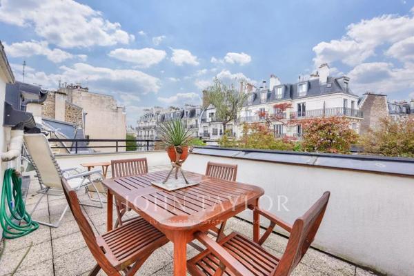 Atelier d'artiste avec terrasses
