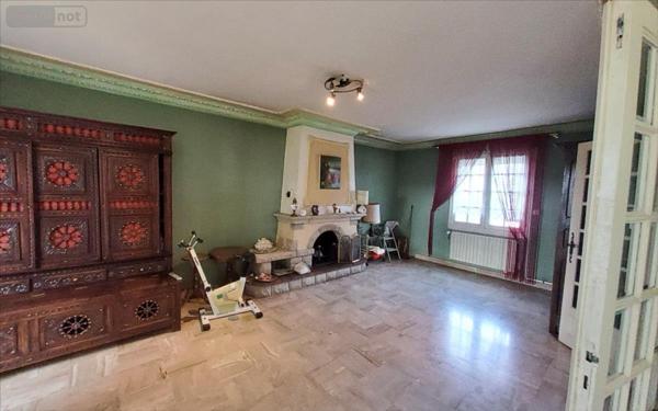 Maison individuelle à vendre à Carhaix-Plouguer dans le Finistère (29270), ref : 29066-1087498