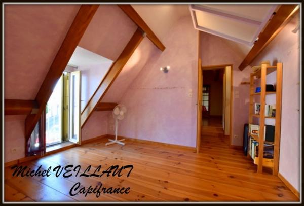 Maison à vendre 11 pièces MOULINS (03), 5 chambres, garage, 3 salles d'eau, terrain 237 m²