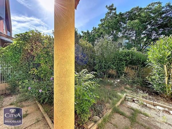 Maison à vendre 4 pièces 81.9m² Nîmes (30900)