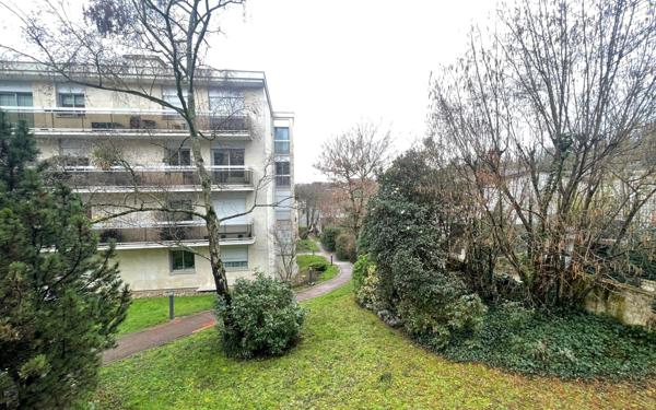 Appartement à louer    1 pièce • 22,54 m2 Nogent-sur-Marne