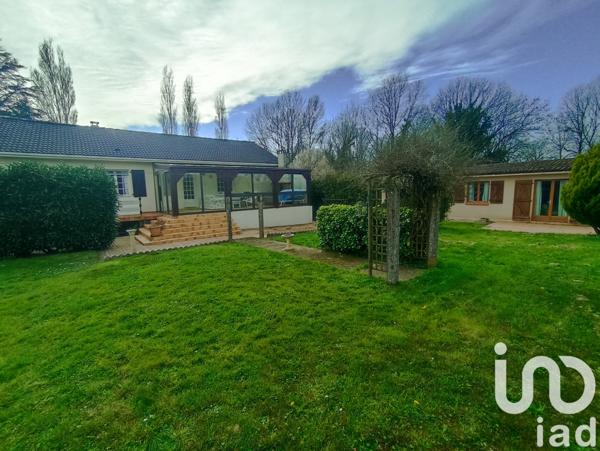 Maison à vendre 10 pièces 250 m² Pompaire