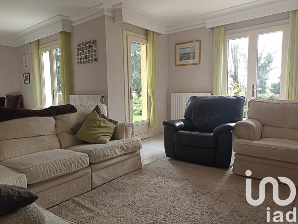 Maison à vendre 10 pièces 250 m² Pompaire