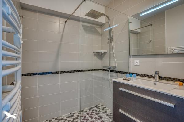 Maison 450 000 € Foulayronnes 5 p 162 m² DPE A