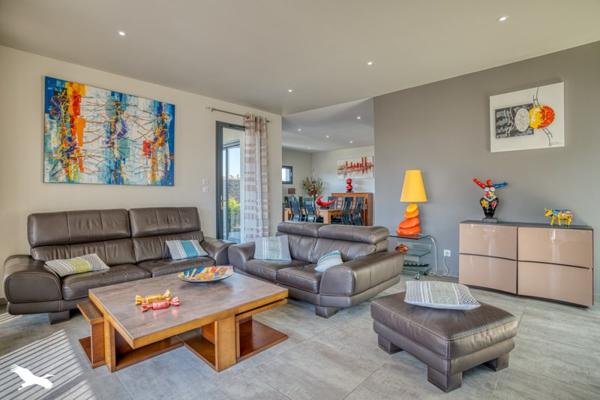 Maison 450 000 € Foulayronnes 5 p 162 m² DPE A