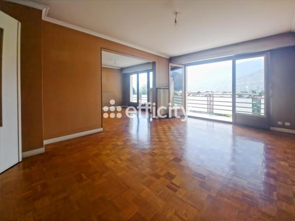 Appartement
         3 pièces
        - 85 m² Exclusivité 185 000 € *