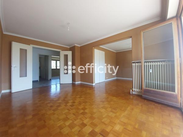 Appartement
         3 pièces
        - 85 m² Exclusivité 185 000 € *