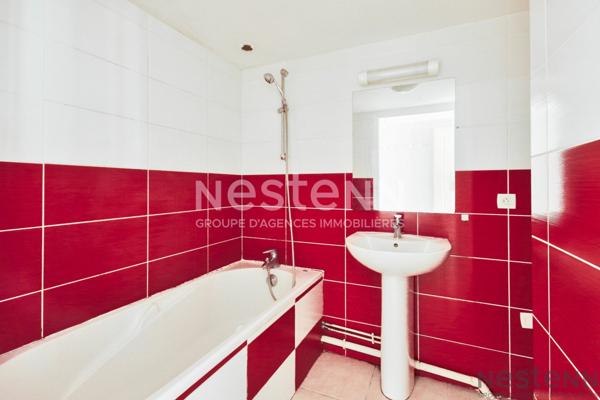 APPARTEMENT DE STANDING AVEC PLACE DE STATIONNEMENT SECTEUR PREFECTURE