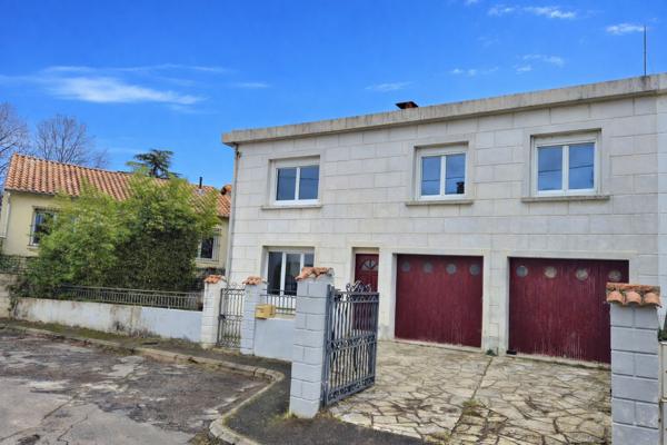 Maison familiale 8 pièces avec piscine hors-sol et double garage Alès (30100)