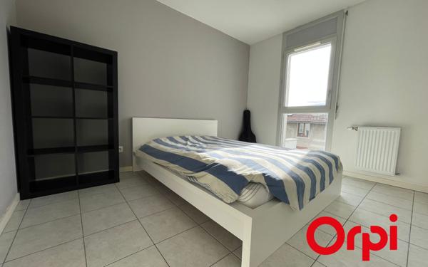 Appartement à vendre    2 pièces • 49,60 m2 Vénissieux