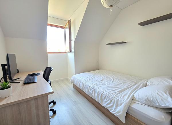 Maison familiale 5 chambres avec jardin et sous-sol à Armentières-en-Brie