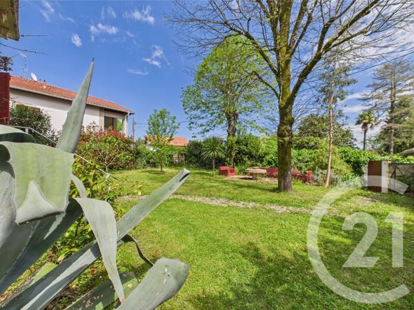 Maison à vendre  11 pièces - 357,20 m2 USTARITZ - 64