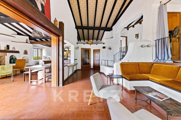 Villa de charme au coeur d'un domaine luxuriant