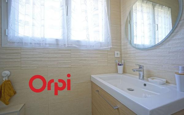 Maison à vendre    3 pièces •  Bernay