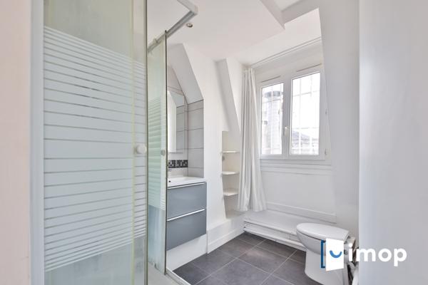 Paris 2e – Studio lumineux de 27 m² au 6e étage avec ascenseur, à 3 min du métro Quatre-Septembre