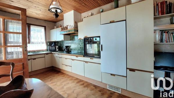 Maison traditionnelle 5 pièces de 158 m² à La Garde (83130)