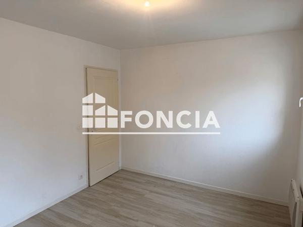 Location Appartement 2 pièces 40.9 m² - 4 RUE DES CAPETTES Le Plessis Pate 91220