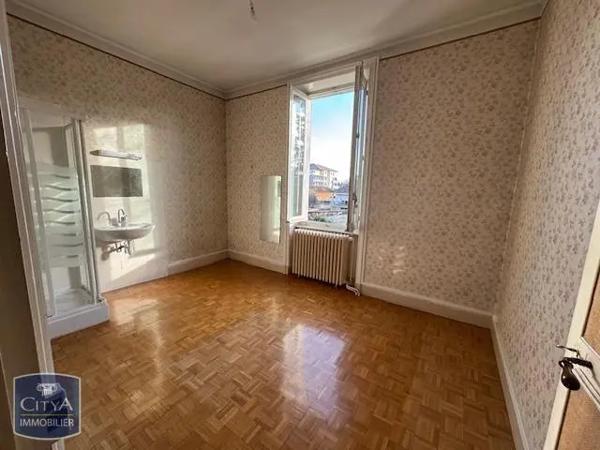Maison à vendre 7 pièces 188m² Pont-de-Chéruy (38230)
