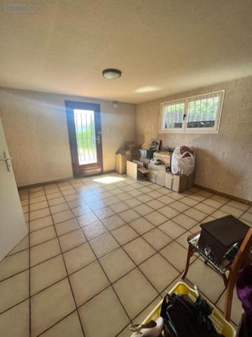 Maison à vendre à Scey-sur-Saône-et-Saint-Albin en Haute-Saône (70360), ref : 70001-82