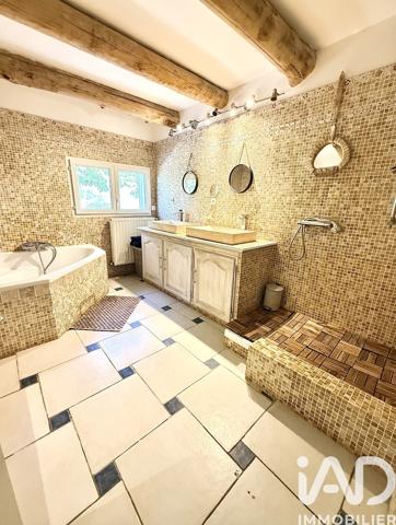 Maison à vendre 5 pièces 165,85 m² Bellegarde