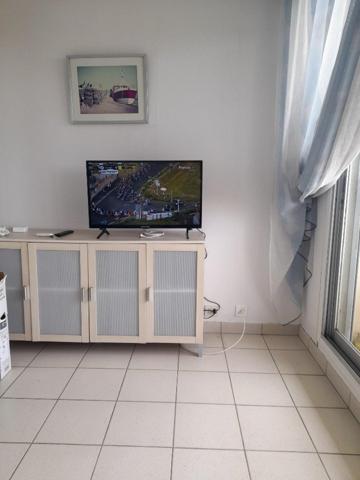 Studio  meublé à Lion  sur- Mer : votre refuge en Bord de Mer !