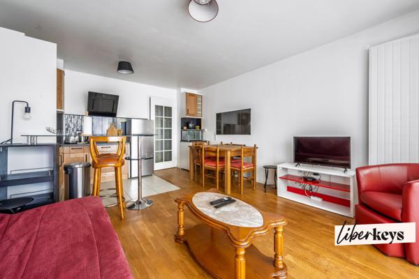 Très bel appartement avec Loggia à Maisons Alfort proche Centre-Ville 