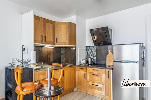 Très bel appartement avec Loggia à Maisons Alfort proche Centre-Ville 
