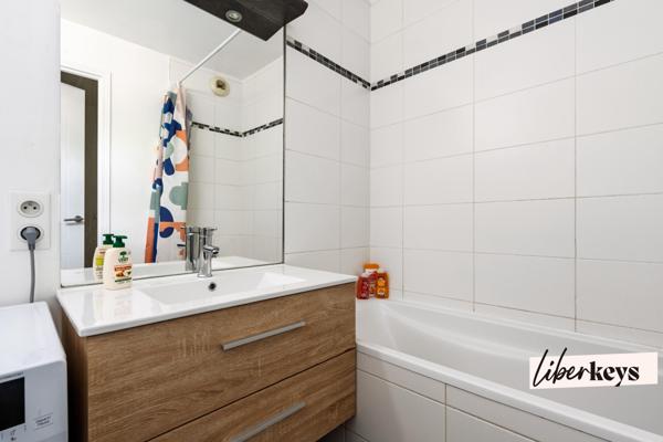 Très bel appartement avec Loggia à Maisons Alfort proche Centre-Ville 