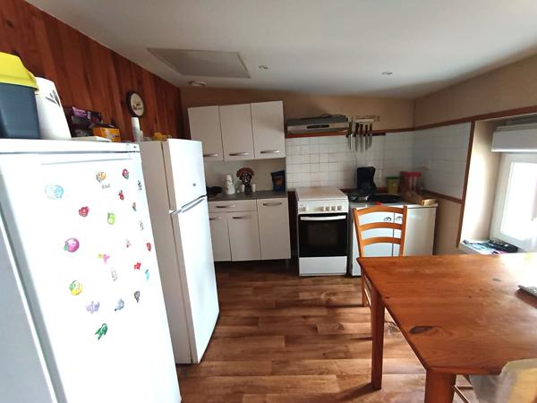 EN VENTE - IMPHY - Appartement T2 . ideal investisseur