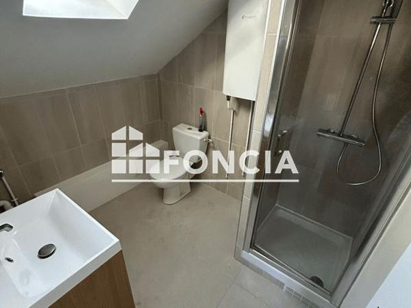 Location Studio 28.3 m² - 41 BOULEVARD AGUADO Evry 91000