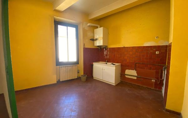 Appartement à vendre    3 pièces •  Carpentras