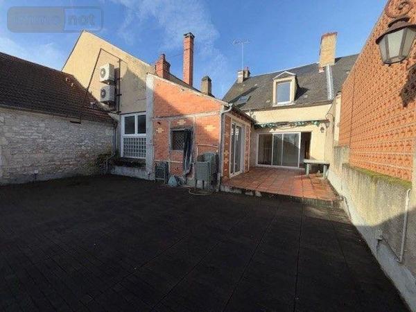 Appartement à louer à Saint-Amand-Montrond dans le Cher (18200), ref : 18022/527