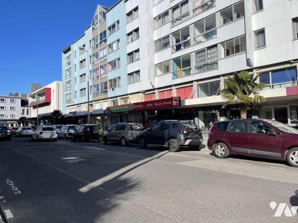 CHERBOURG / CENTRE-VILLE - LOCAL COMMERCIAL LOUÉ EMPLACEMENT NUMÉRO UN 