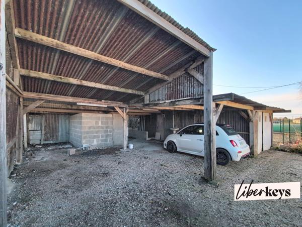 🔥 GRAND TERRAIN + HANGAR 300 m² – MAISON FAMILIALE À FORT POTENTIEL AUX PORTES DE SAUMUR ! 🔥